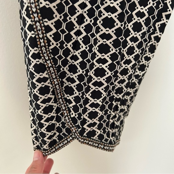 Hei Hei Byrd Anthropologie Black White Geometric Embroidered Tapered Pants Small - Picture 4 of 9